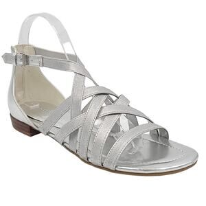 Marc Fisher Women Flat Strappy Gladiator Sandals Play Size US 7M Silver